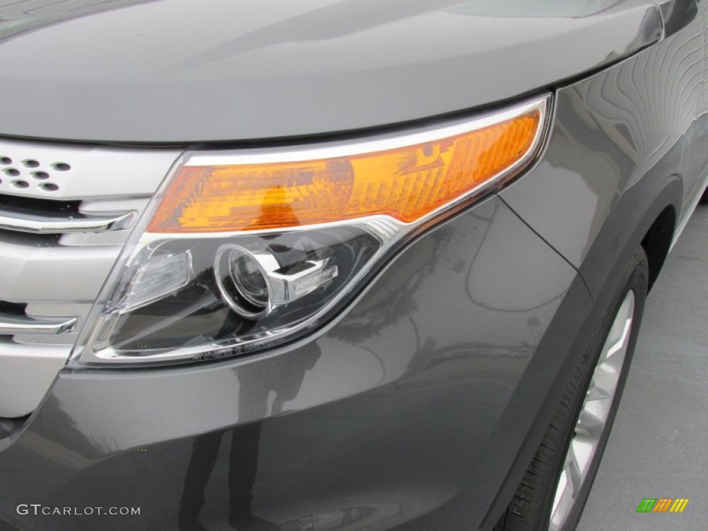2015 Explorer XLT - Magnetic / Charcoal Black photo #9