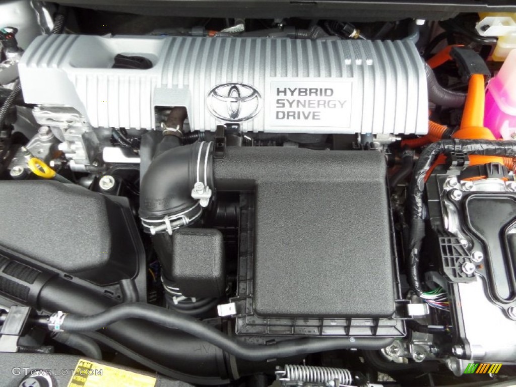 2014 Prius Two Hybrid - Classic Silver Metallic / Misty Gray photo #6