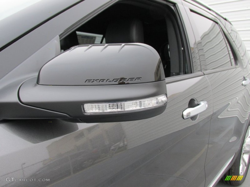 2015 Explorer XLT - Magnetic / Charcoal Black photo #12