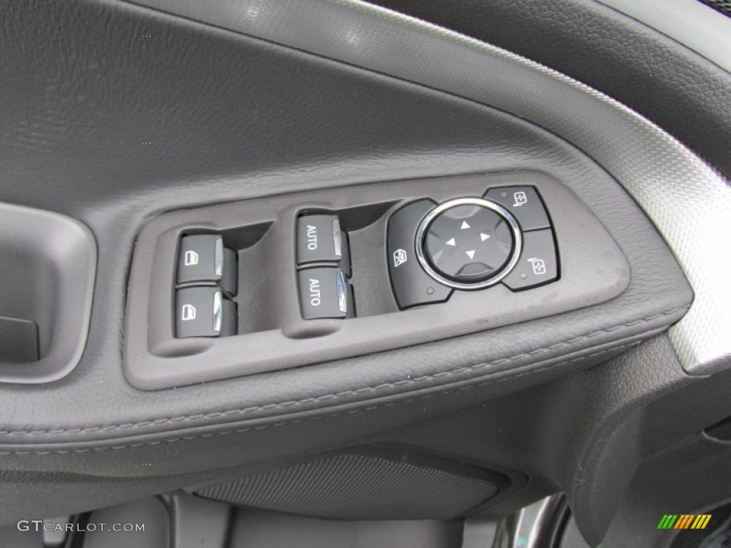 2015 Explorer XLT - Magnetic / Charcoal Black photo #25
