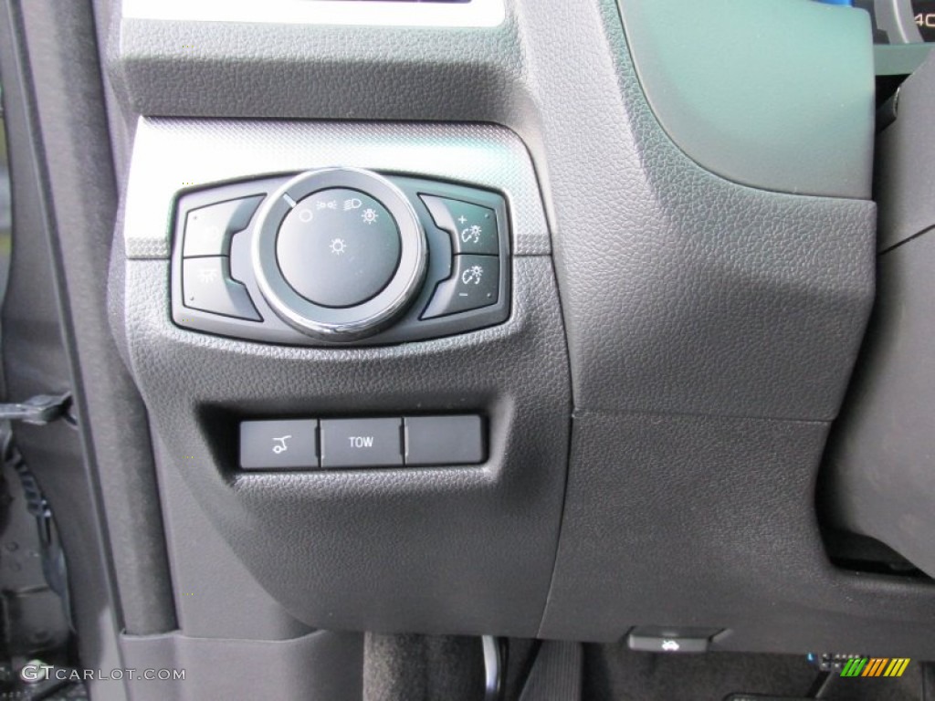 2015 Explorer Sport 4WD - Magnetic / Sport Charcoal Black photo #39