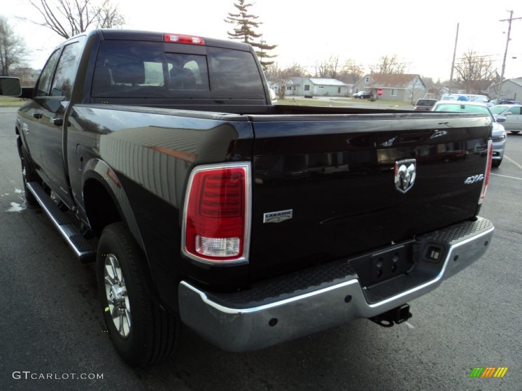 2015 2500 Laramie Crew Cab 4x4 - Black / Black photo #3