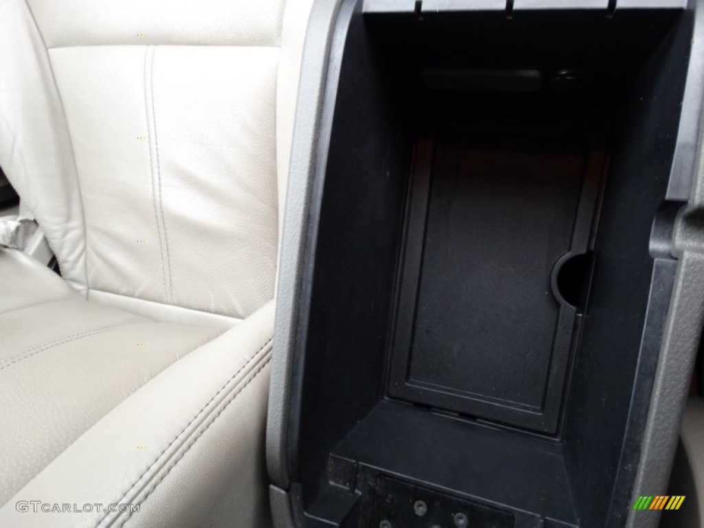 2008 Edge Limited AWD - Vapor Silver Metallic / Charcoal photo #17