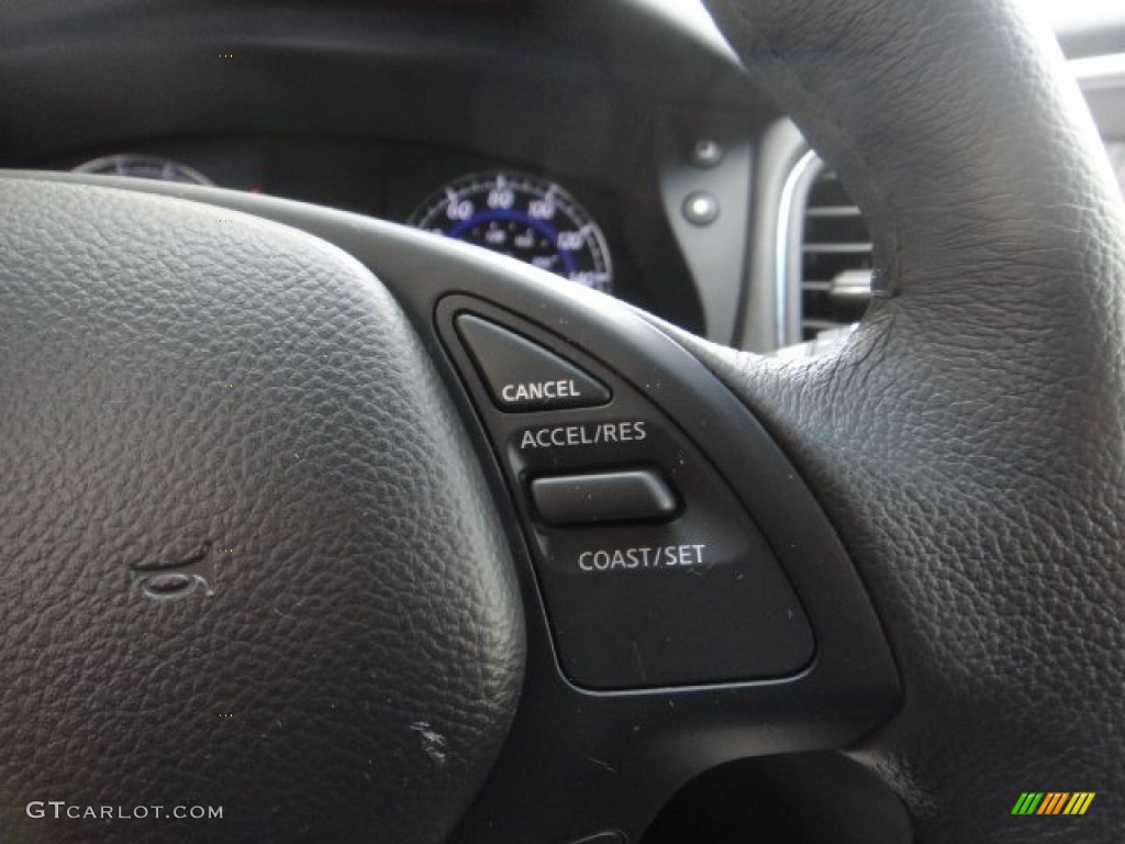 2014 Infiniti QX50 Journey AWD Controls Photos