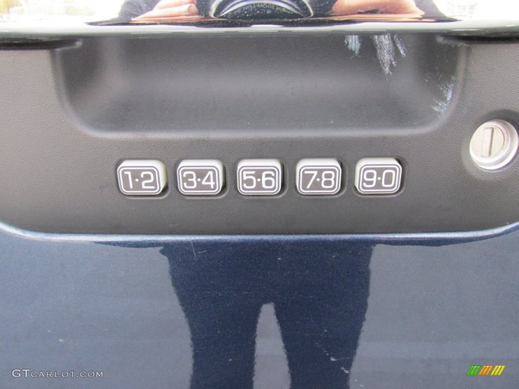 2014 F150 XLT SuperCrew 4x4 - Blue Jeans / Steel Grey photo #15