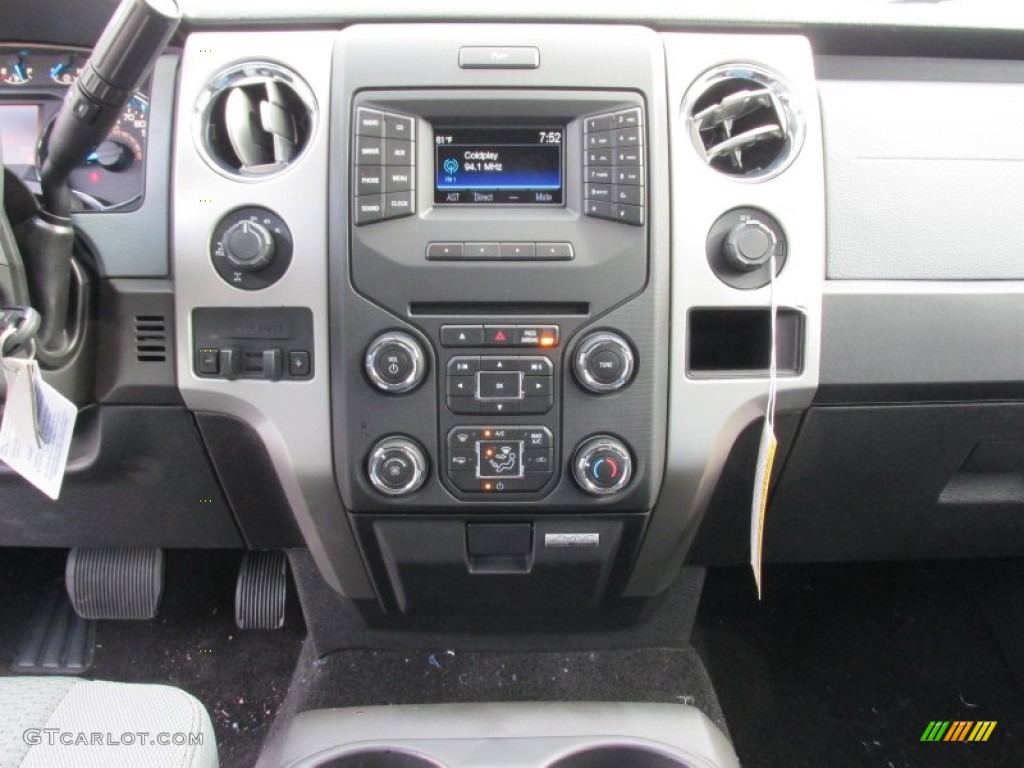2014 F150 XLT SuperCrew 4x4 - Blue Jeans / Steel Grey photo #29