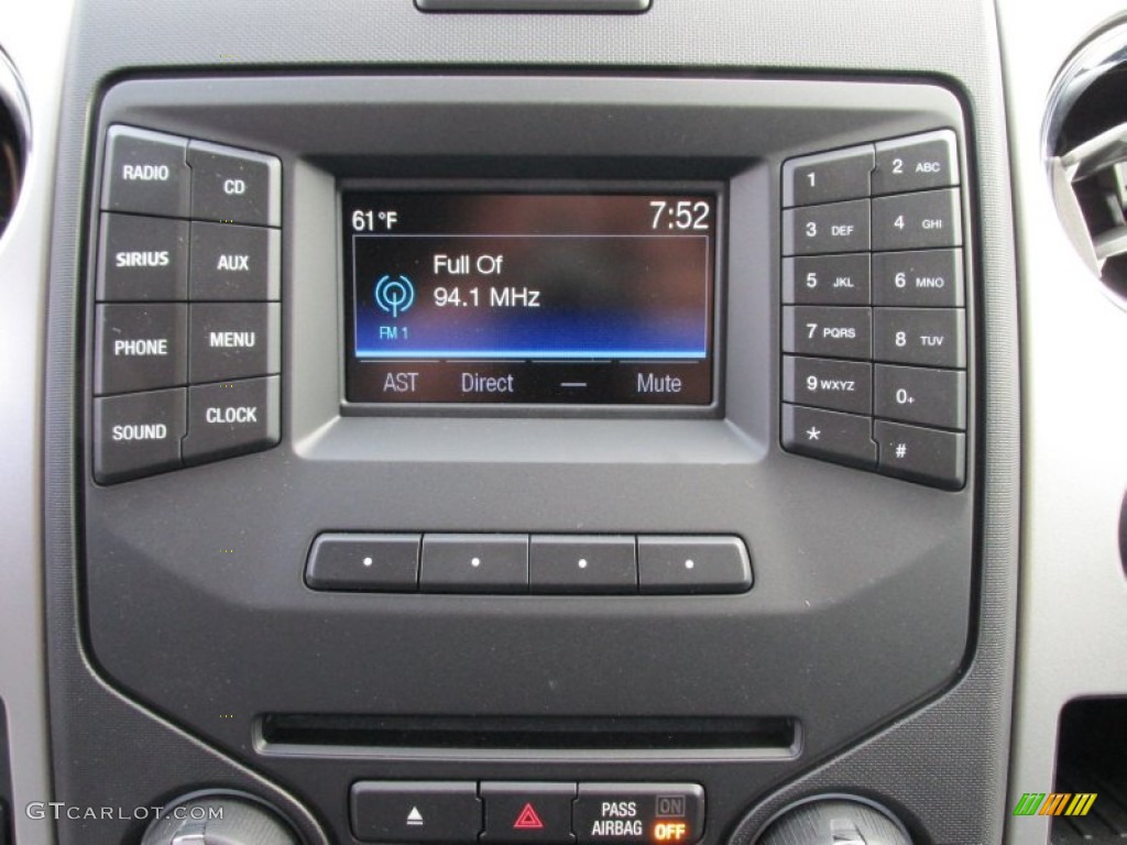 2014 F150 XLT SuperCrew 4x4 - Blue Jeans / Steel Grey photo #30