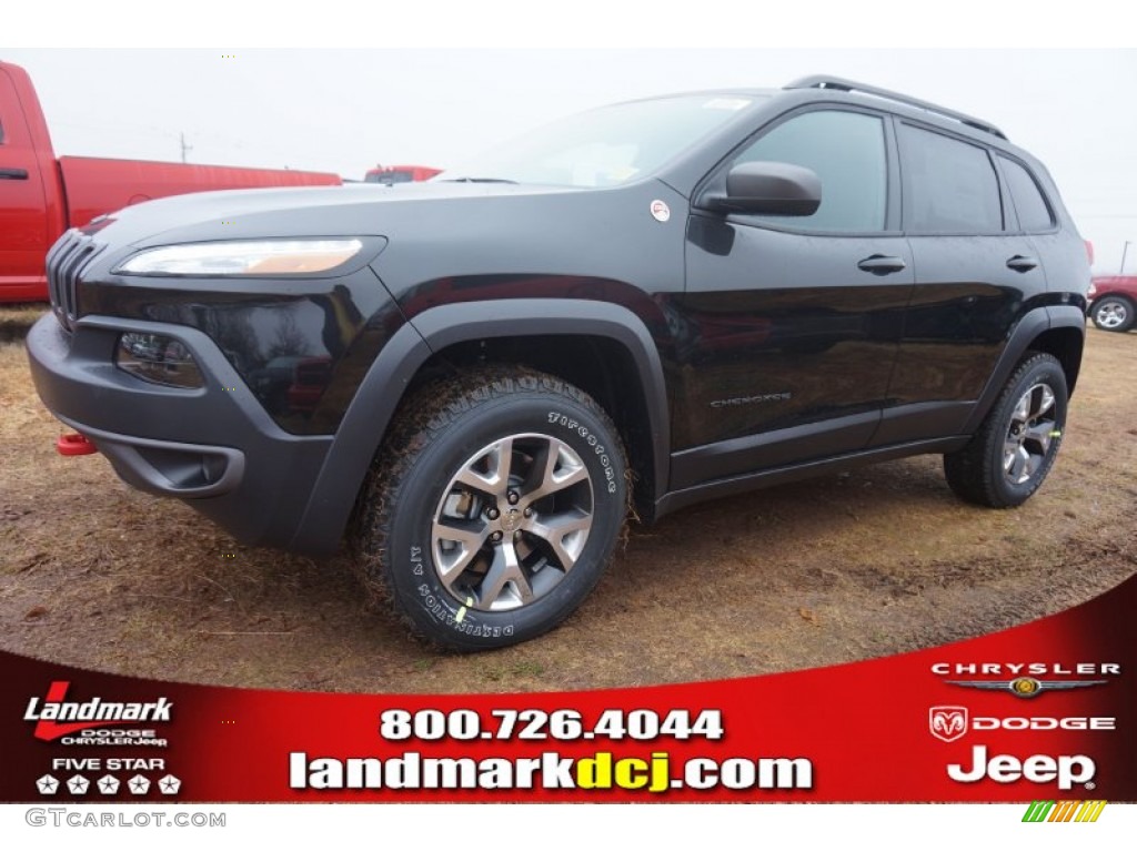 2015 Cherokee Trailhawk 4x4 - Brilliant Black Crystal Pearl / Trailhawk Black photo #1