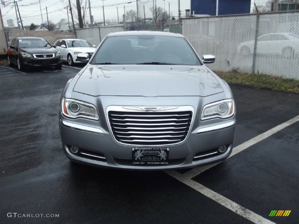 2013 300 C AWD - Billet Silver Metallic / Black photo #7