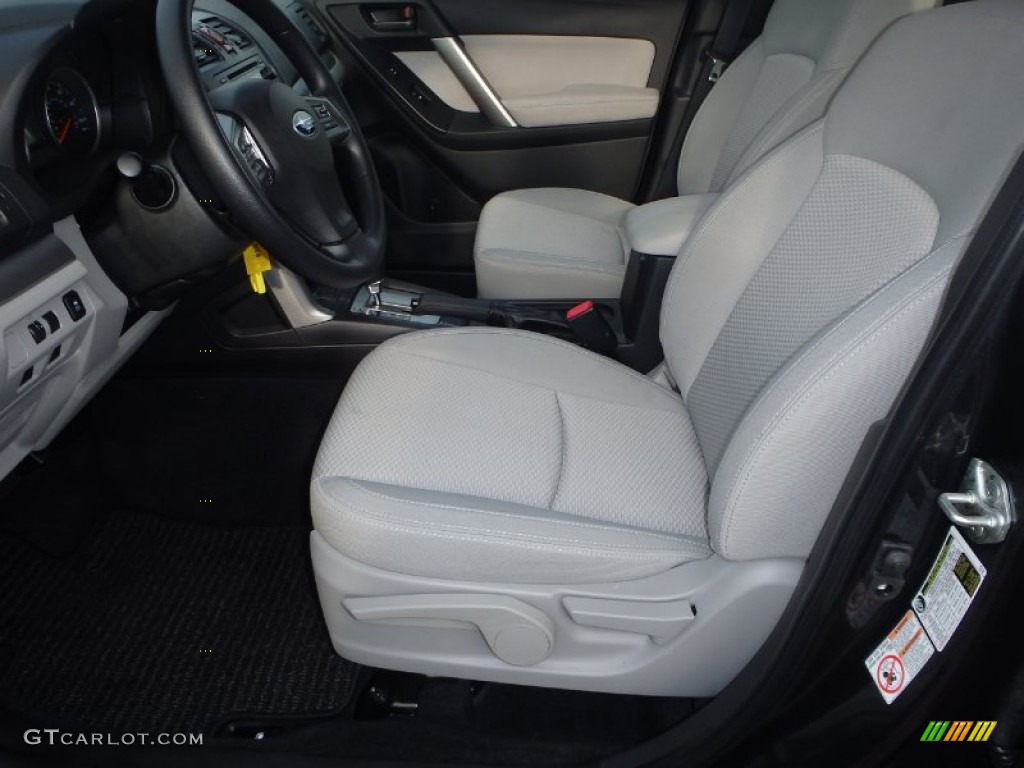 2015 Forester 2.5i - Dark Gray Metallic / Gray photo #10