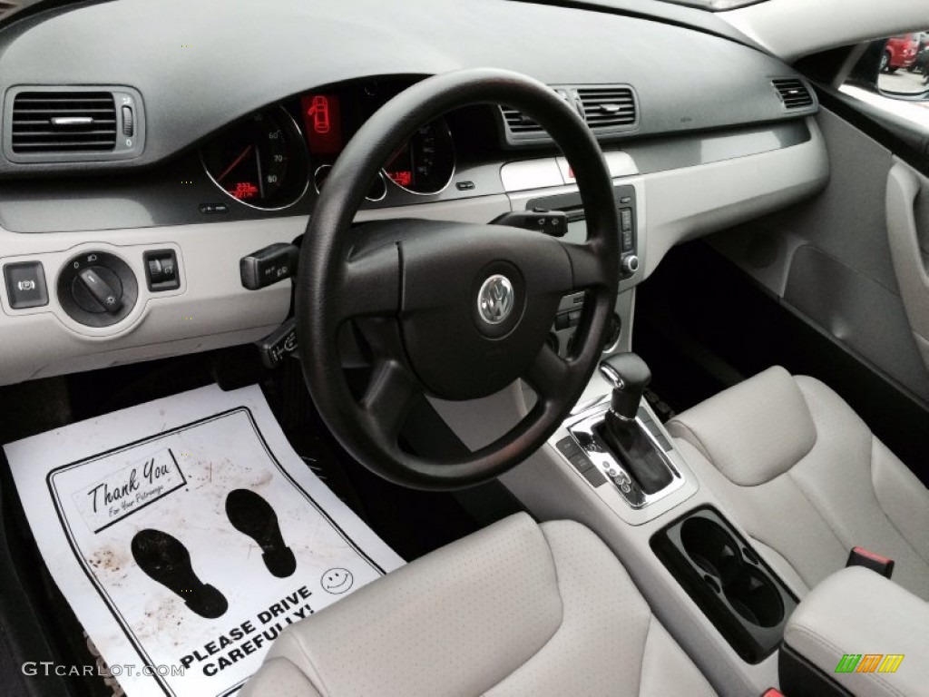 2006 Passat 2.0T Sedan - Shadow Blue / Classic Grey photo #10