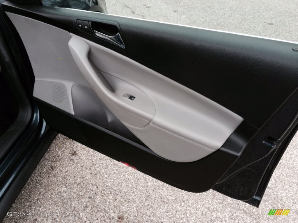 2006 Passat 2.0T Sedan - Shadow Blue / Classic Grey photo #16