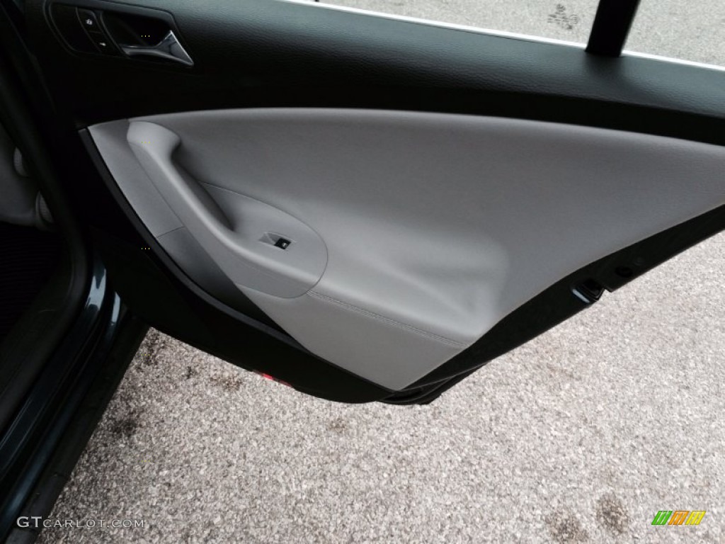 2006 Passat 2.0T Sedan - Shadow Blue / Classic Grey photo #18