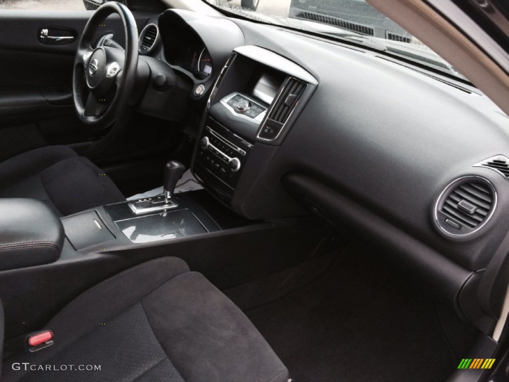 2013 Maxima 3.5 S - Crimson Black / Charcoal photo #17