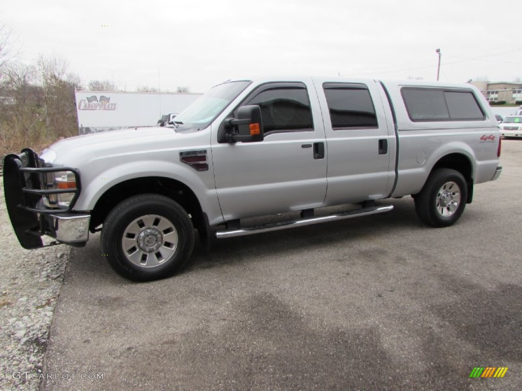 2008 F250 Super Duty XLT Crew Cab 4x4 - Silver Metallic / Medium Stone photo #1