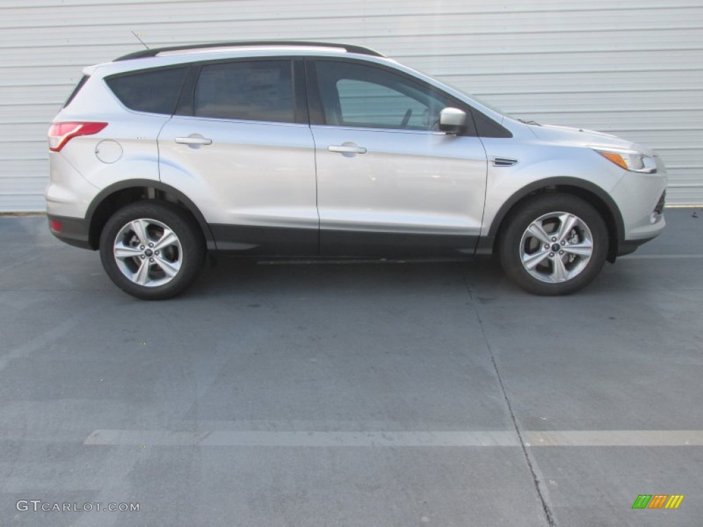 2015 Escape SE - Ingot Silver Metallic / Medium Light Stone photo #3