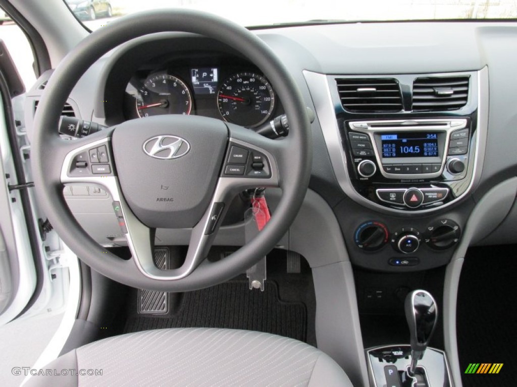 2015 Hyundai Accent GLS Gray Dashboard Photo #100155631