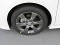 2015 Toyota Sienna SE Wheel and Tire Photo