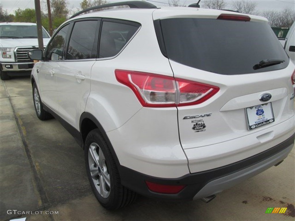 2015 Escape SE - White Platinum Metallic Tri-Coat / Medium Light Stone photo #6