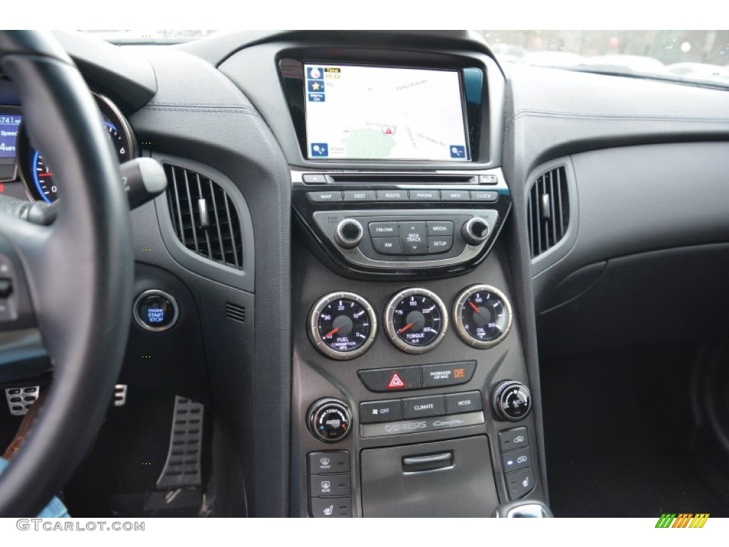 2013 Hyundai Genesis Coupe 3.8 Track Controls Photos