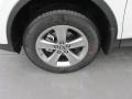 Super White - RAV4 XLE Photo No. 11