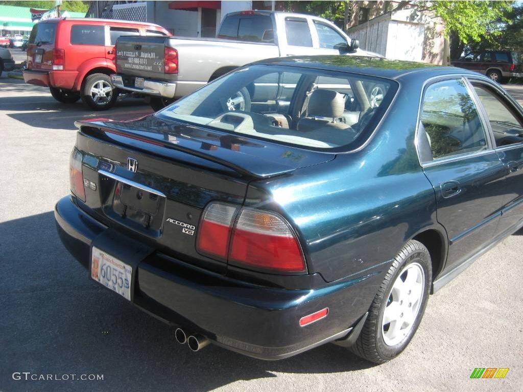 1997 Accord EX V6 Sedan - Sherwood Green Metallic / Ivory photo #12