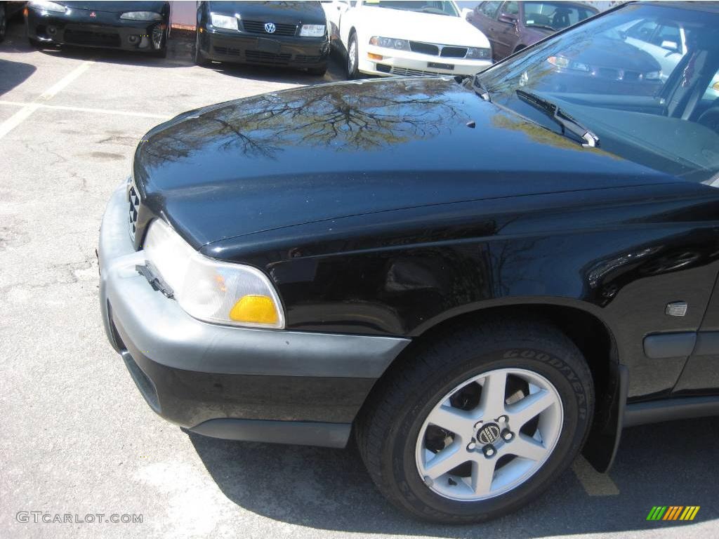 1999 V70 XC AWD - Black / Graphite photo #8