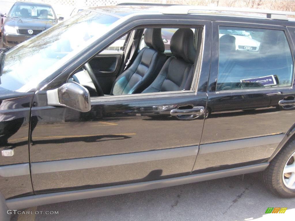 1999 V70 XC AWD - Black / Graphite photo #9