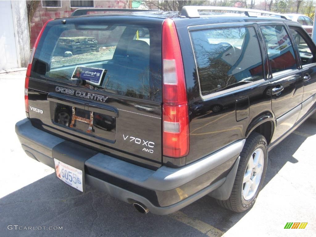 1999 V70 XC AWD - Black / Graphite photo #13