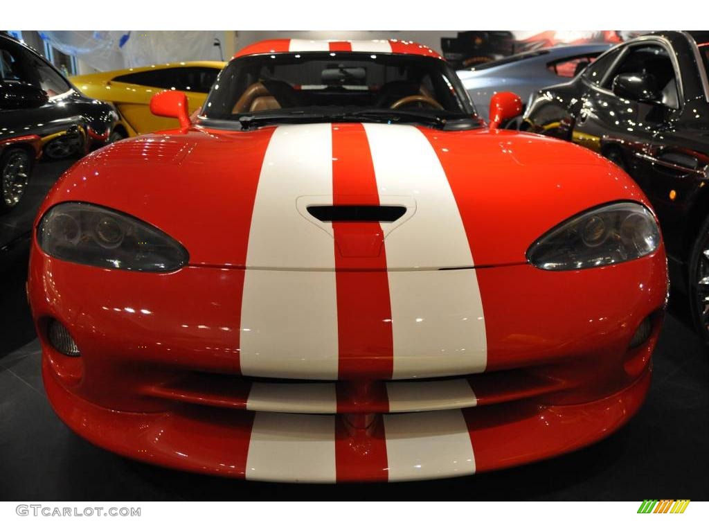 2001 Viper GTS - Viper Red / Cognac photo #2