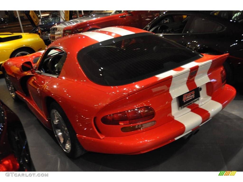 2001 Viper GTS - Viper Red / Cognac photo #5