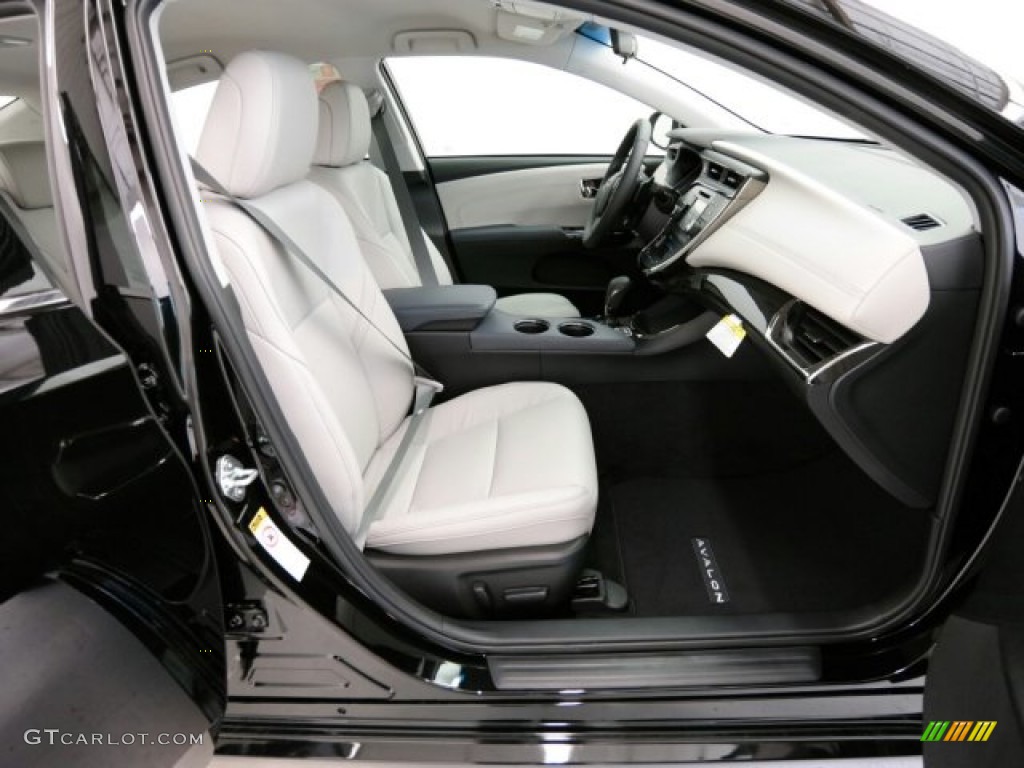 2015 Toyota Avalon XLE Front Seat Photo #100175142