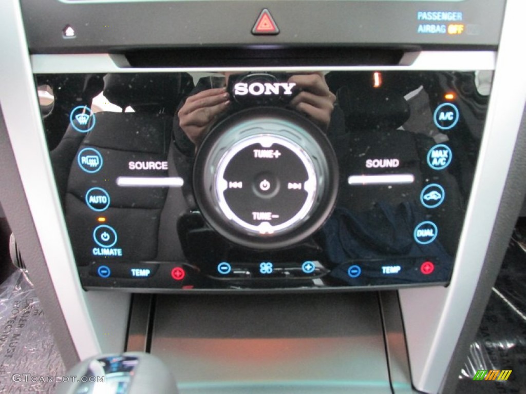 2015 Explorer Sport 4WD - Magnetic / Sport Charcoal Black photo #32