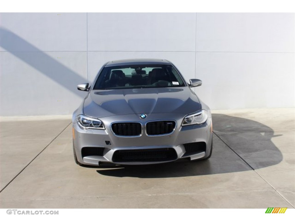 2015 M5 Sedan - Space Gray Metallic / Black photo #3