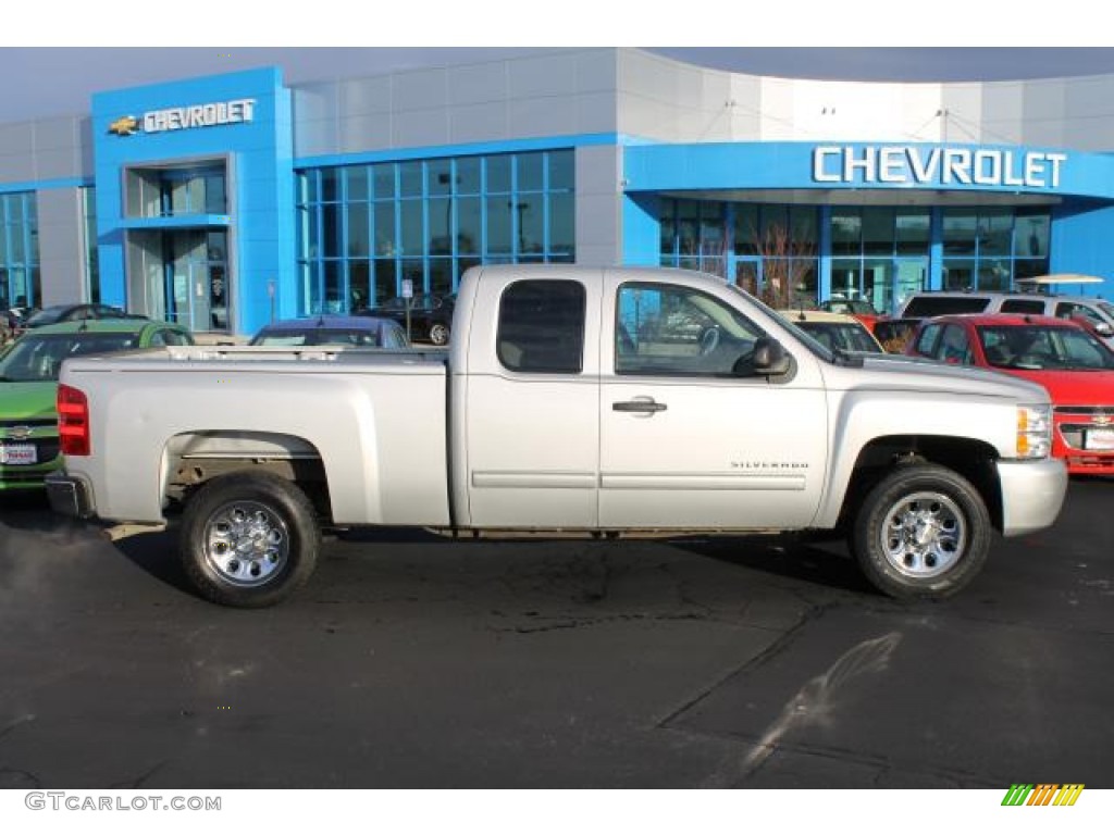 Sheer Silver Metallic 2011 Chevrolet Silverado 1500 LT Extended Cab Exterior Photo #100190914