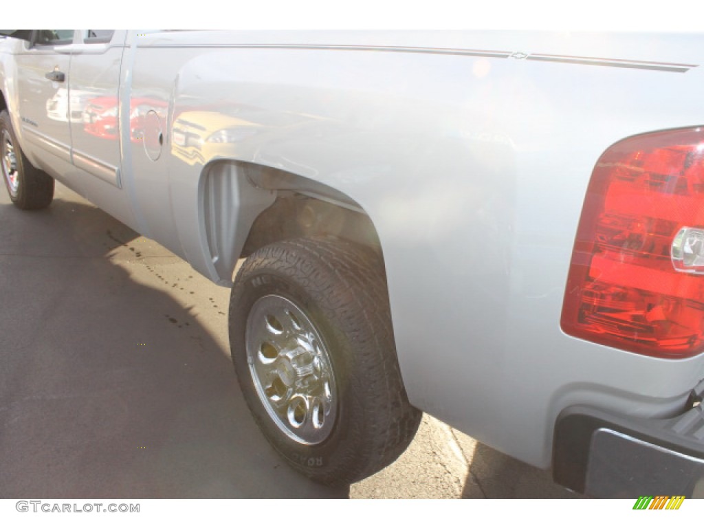 2011 Silverado 1500 LT Extended Cab - Sheer Silver Metallic / Light Titanium/Ebony photo #4