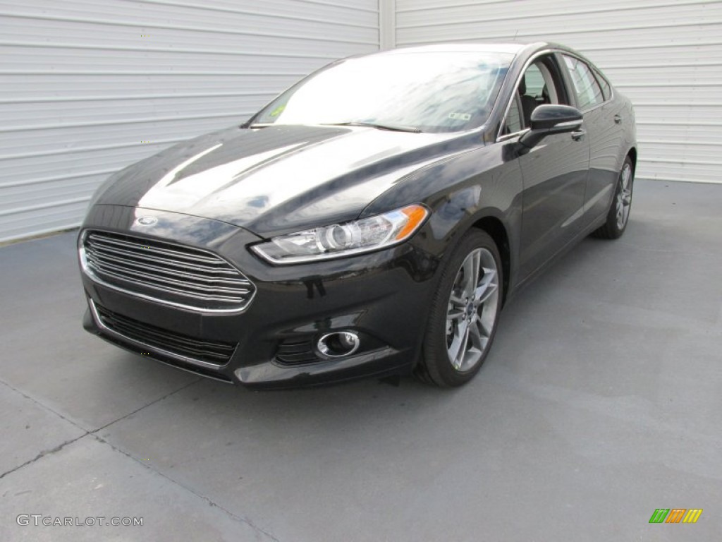 2015 Fusion Titanium - Tuxedo Black Metallic / Charcoal Black photo #7