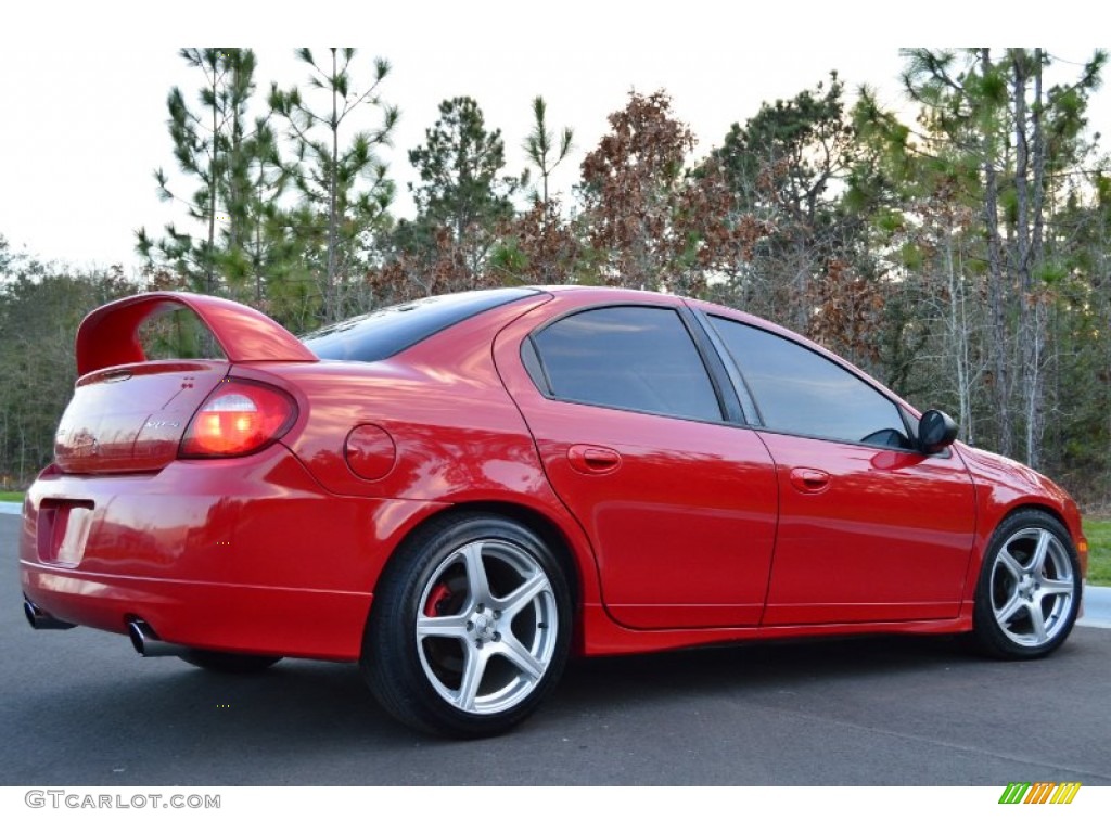 2004 Neon SRT-4 - Flame Red / Dark Slate Gray photo #12