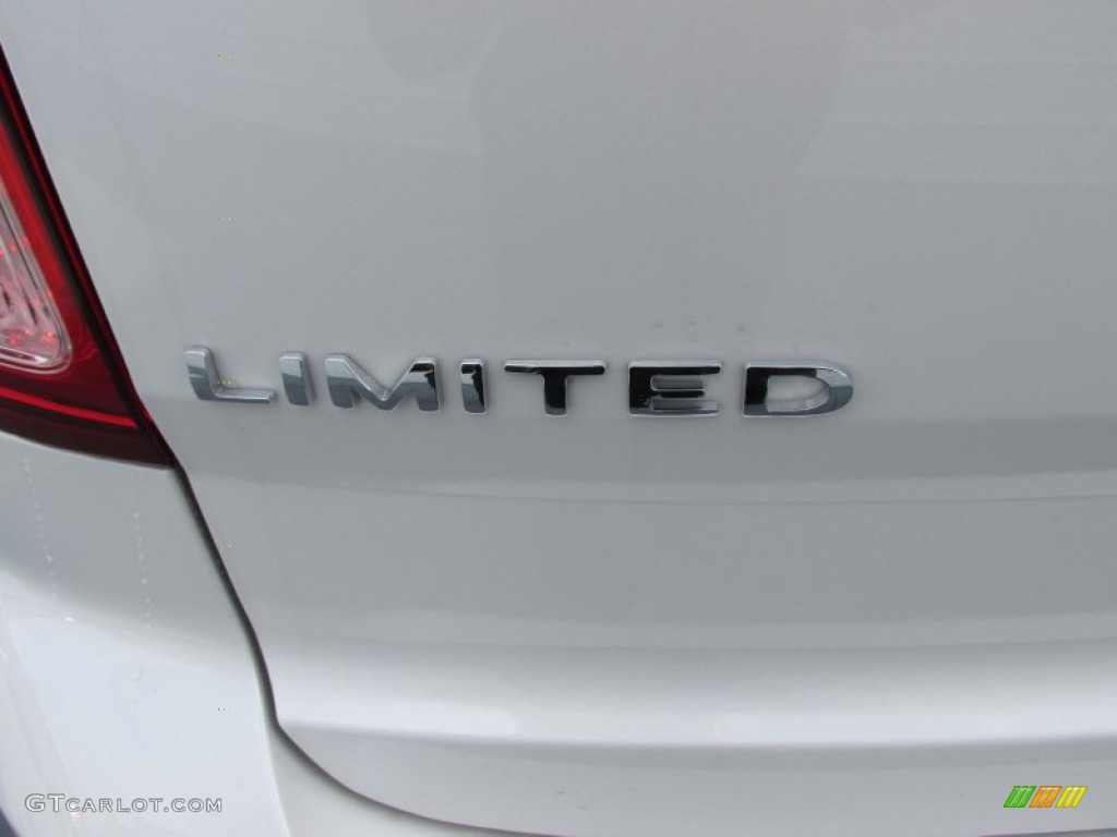 2015 Explorer Limited - White Platinum / Charcoal Black photo #13