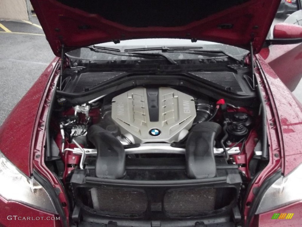 2010 BMW X6 xDrive50i Engine Photos