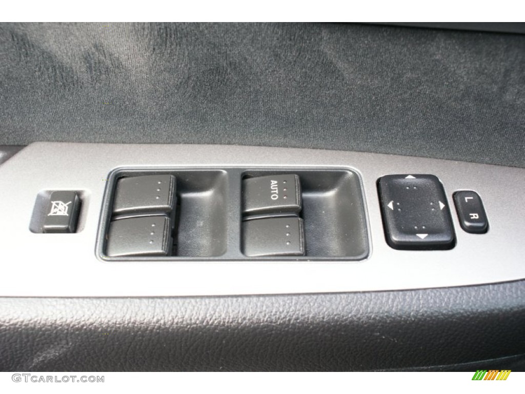 2010 MAZDA6 i Sport Sedan - Brilliant Silver Metallic / Black photo #35