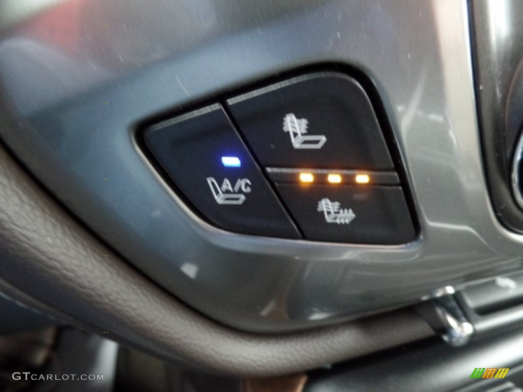 2015 Chevrolet Silverado 1500 LTZ Double Cab 4x4 Controls Photo #100200683
