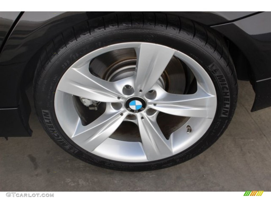 2011 3 Series 335i Sedan - Jet Black / Oyster/Black Dakota Leather photo #20