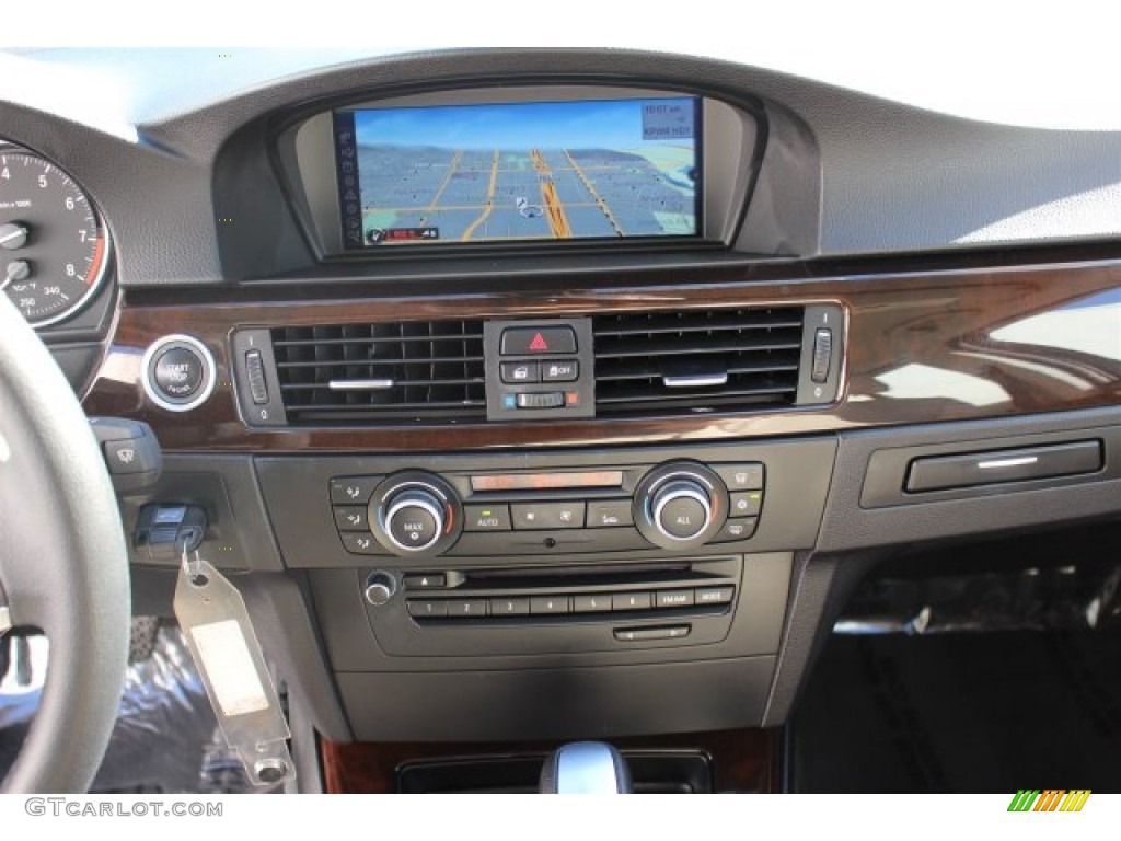 2011 3 Series 335i Sedan - Jet Black / Oyster/Black Dakota Leather photo #22