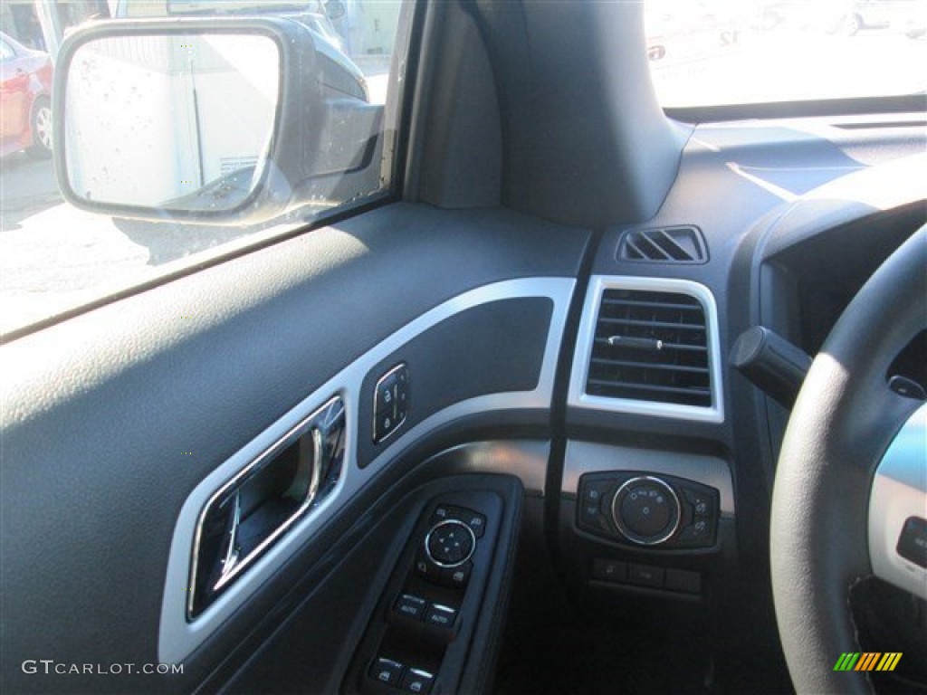 2015 Explorer Sport 4WD - Ingot Silver / Sport Charcoal Black photo #21