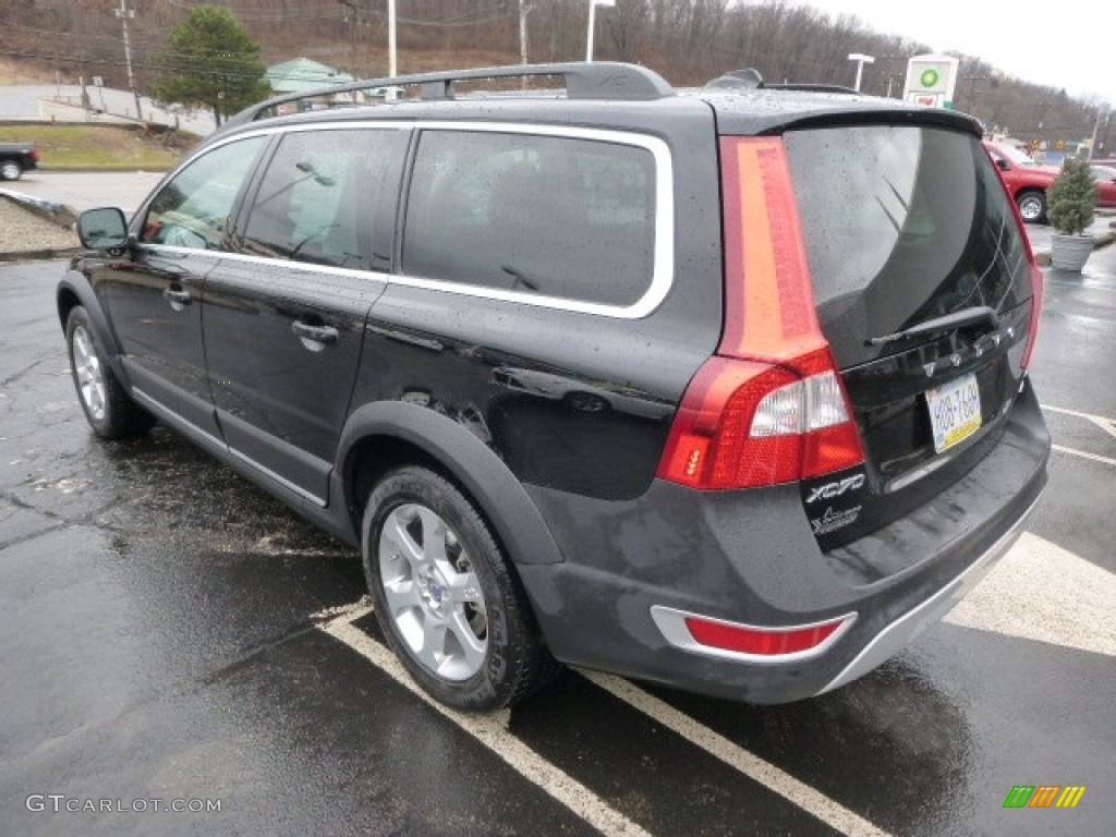 2010 XC70 3.2 AWD - Black / Off Black photo #3