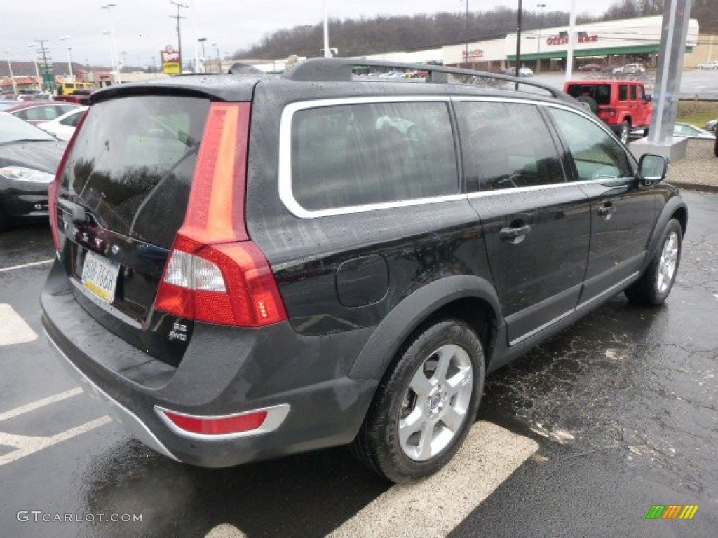 2010 XC70 3.2 AWD - Black / Off Black photo #5