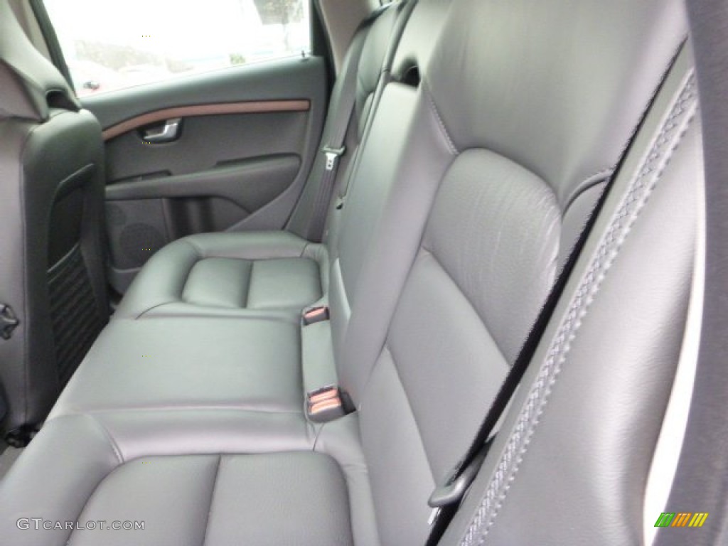 2010 XC70 3.2 AWD - Black / Off Black photo #11