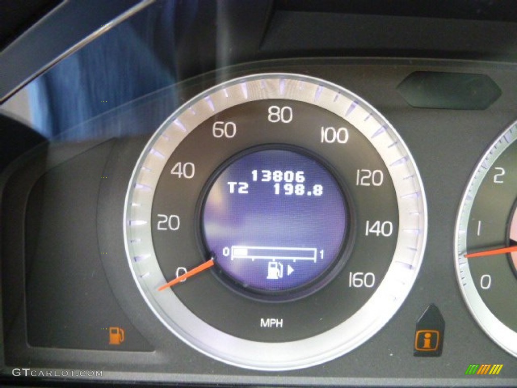 2010 XC70 3.2 AWD - Black / Off Black photo #19