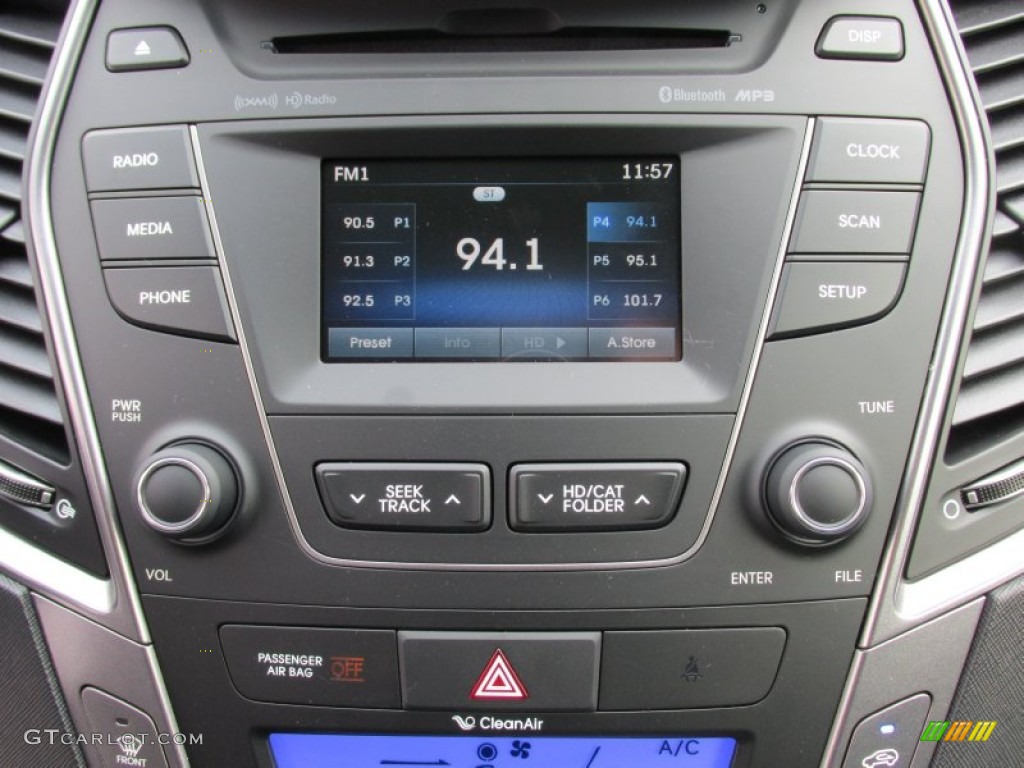 2015 Hyundai Santa Fe Limited Controls Photos